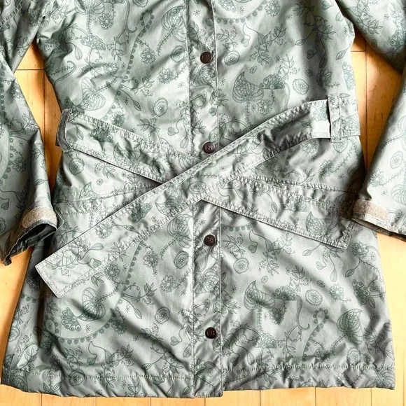 Helly Hansen Leaf Floral Patterned Green Jacket Coat Size Medium - Picture 2 of 8